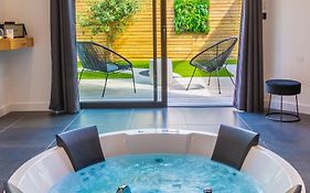 Le Secret - Nuit romantique avec Jacuzzi privatif - Champagne offert - Climatisation